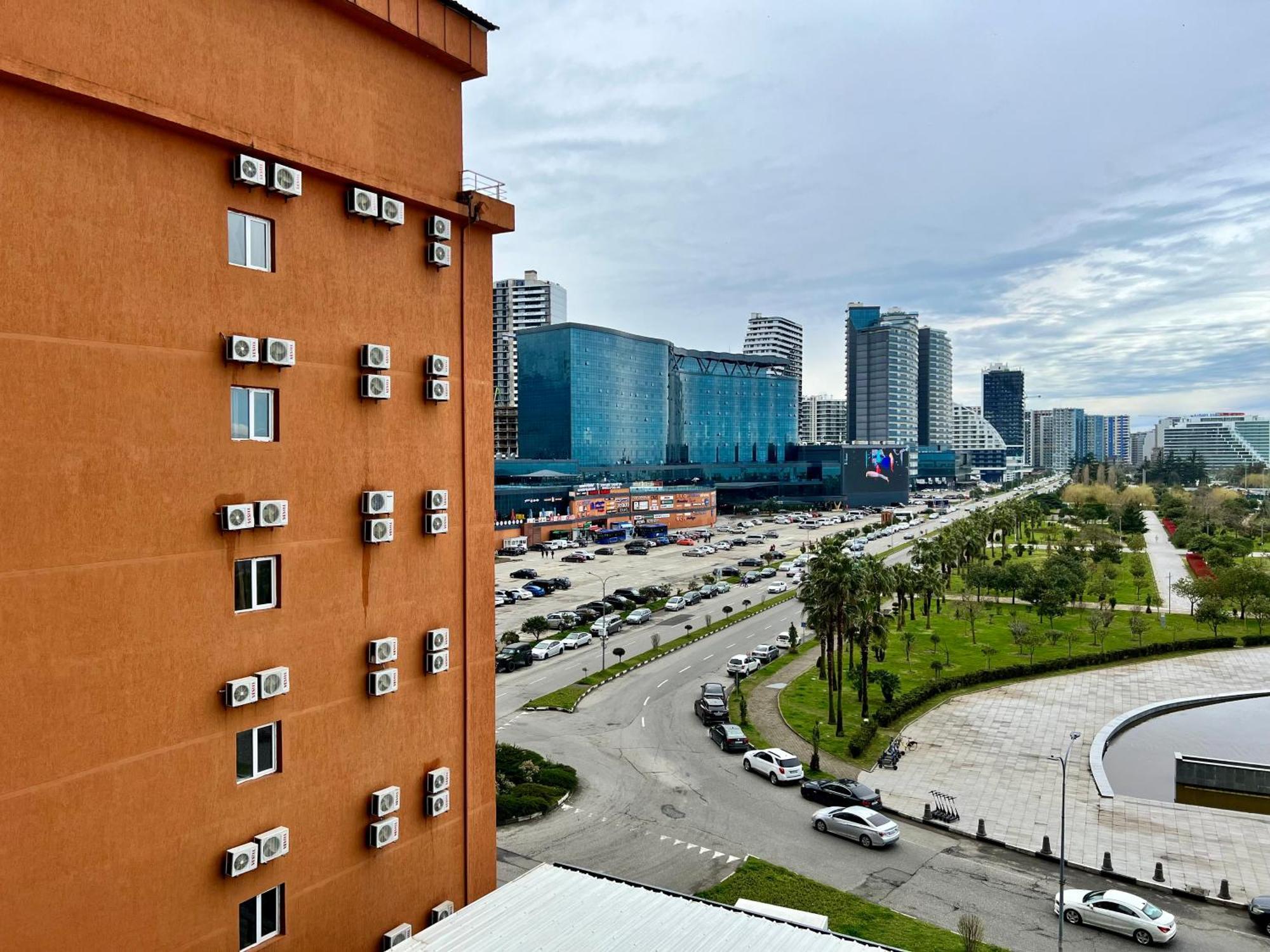 Orbi Beach Tower Batumi Kültér fotó